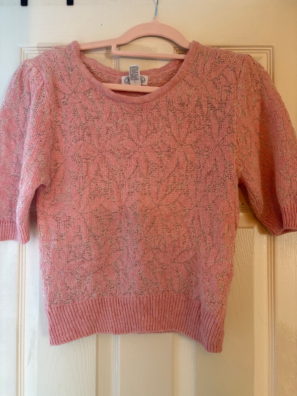 Vintage Women's Pink Short-Sleeve Knit Sweater